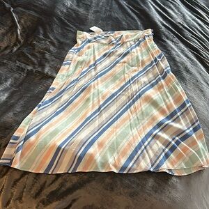 Loft NWT skirt